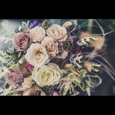 千葉のフラワー教室でウェディングブーケ作りが試せます